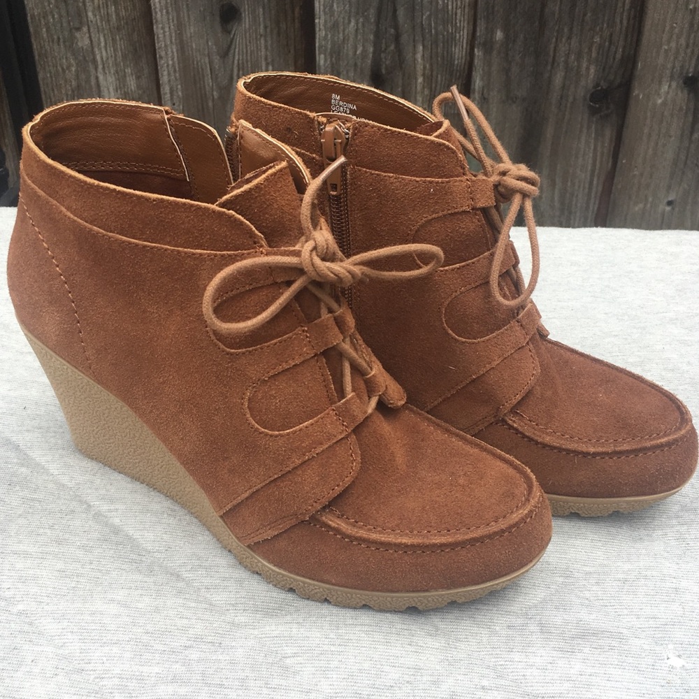 Brand new MIA BOOTS. Woman’s size 8 Brown Suede